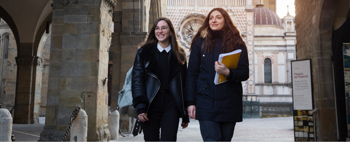 Studentesse UniBg in Città Alta