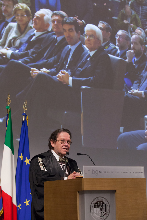 Lectio magstralis del Prof. Philippe Daverio durante la Cerimonia di Inaugurazione dell'a.a. 2016-17