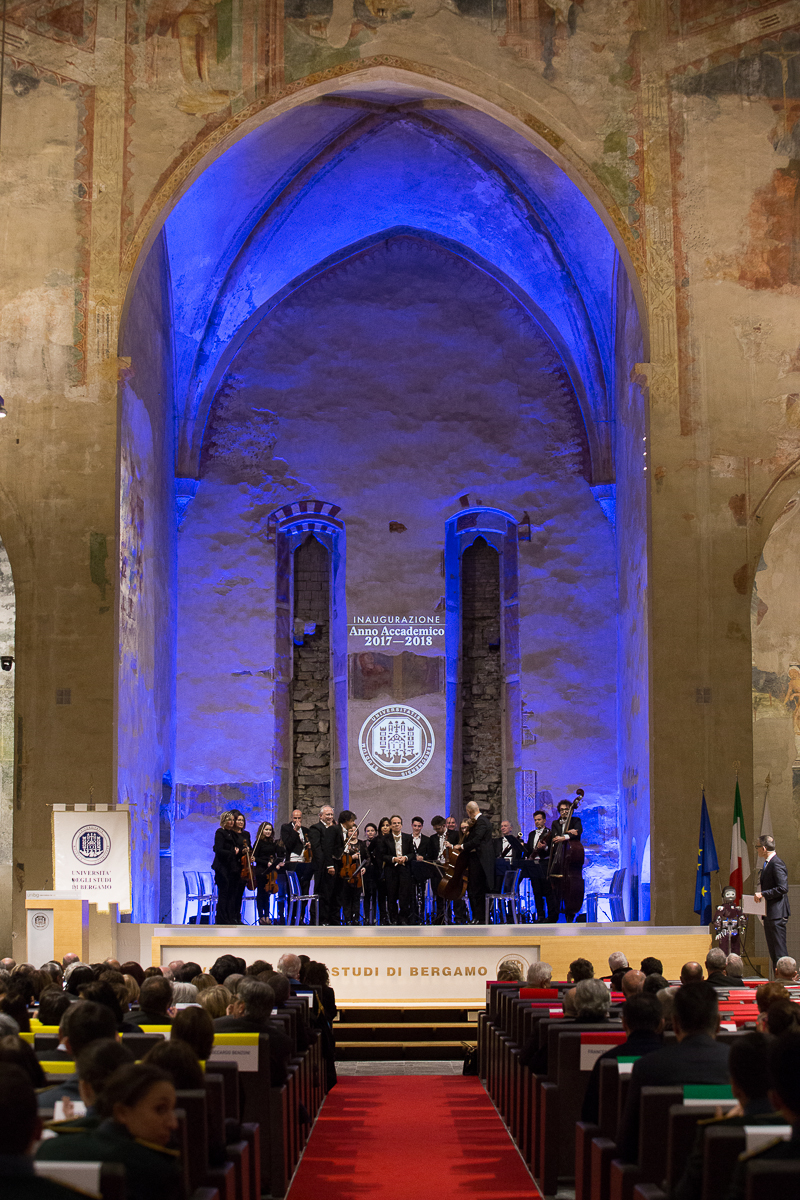 L'Orchestra Gavazzeni con il Maestro Antonio Brena