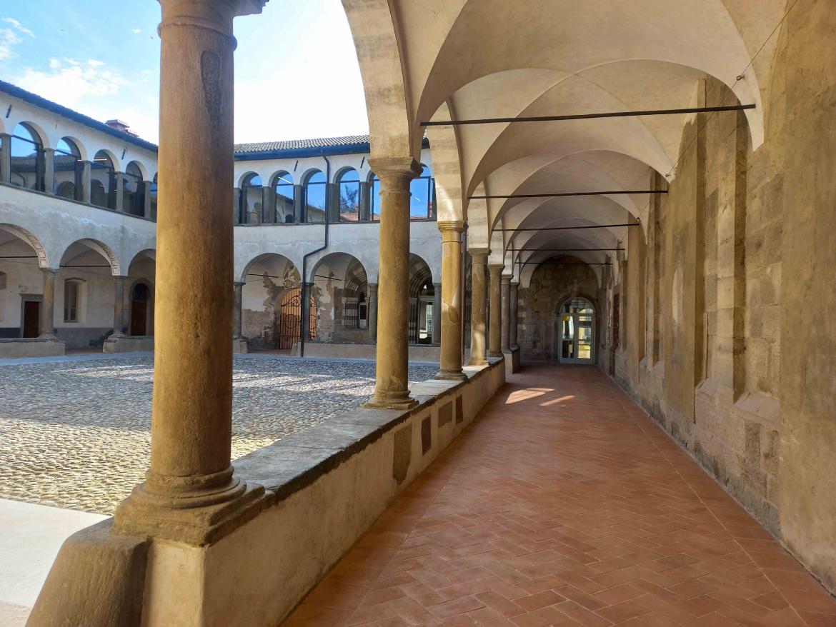 Chiostro Minore Sant'Agostino, Portico inferiore